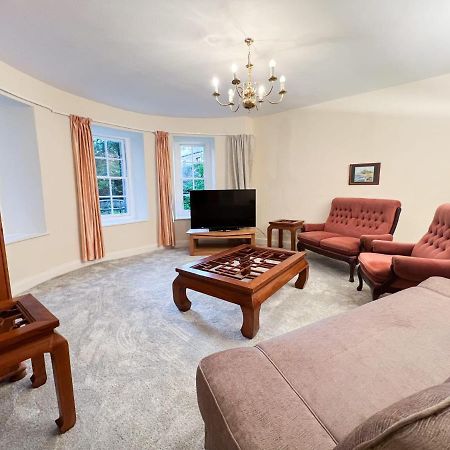 Spacious Flat Sleeps 8 Near Princes Street Edinburgh Bagian luar foto
